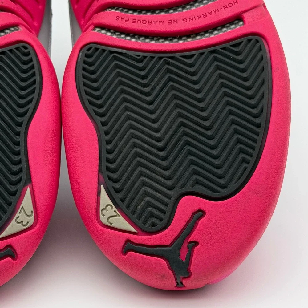 Jordan 12 Retro GS Black Deadly Hyper Pink 510815-026 4.5Y 6W